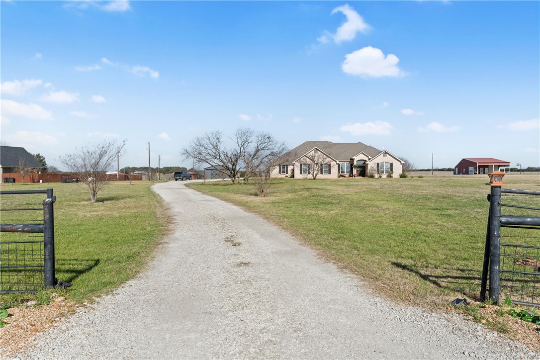 1841 Old Ranch Road, China Spring, Texas image 1
