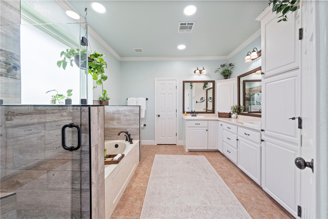1841 Old Ranch Road, China Spring, Texas image 33