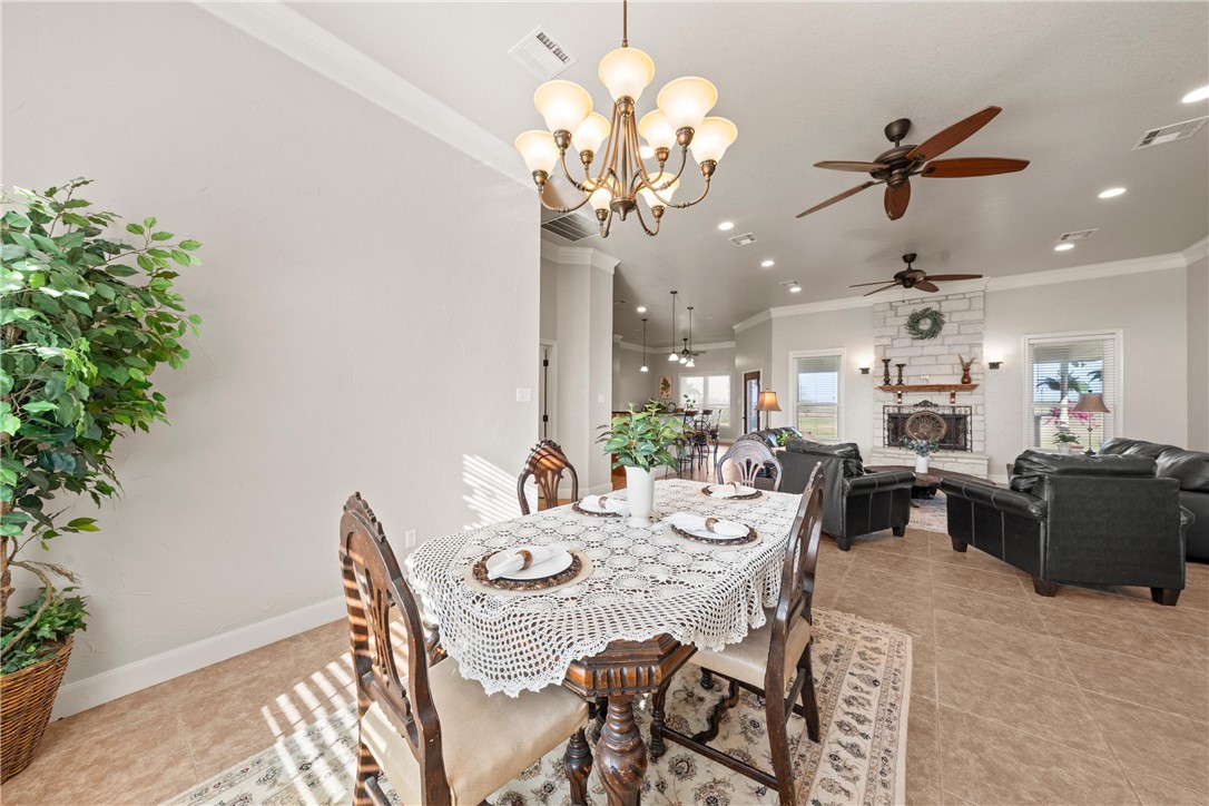 1841 Old Ranch Road, China Spring, Texas image 6