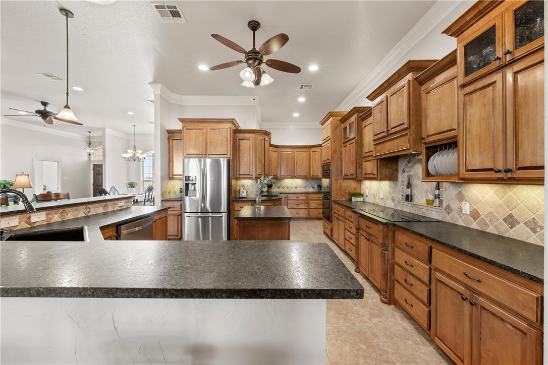 1841 Old Ranch Road, China Spring, Texas image 13