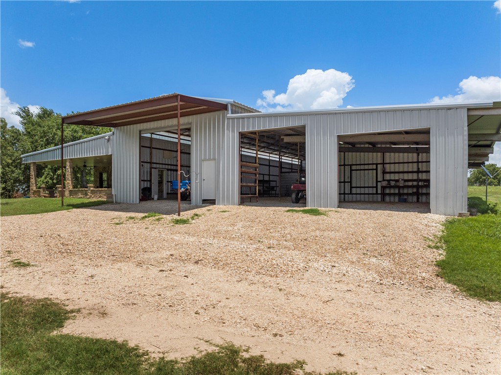 404 Cr 459 Road, Lott, Texas image 8