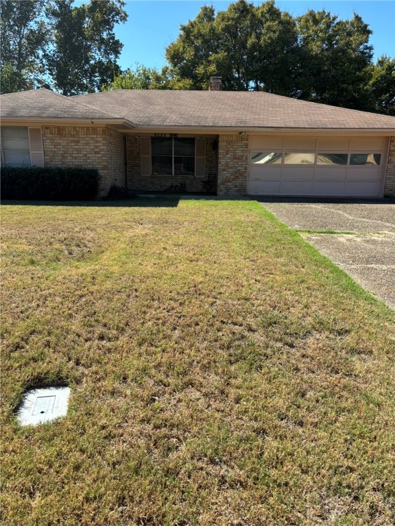 1009 Fairway Ln, Mexia, Texas image 1