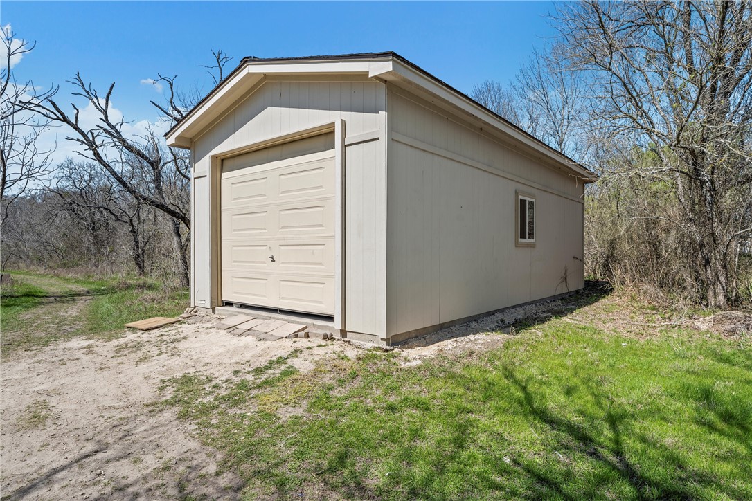 2228 Fm 437, Burlington, Texas image 14