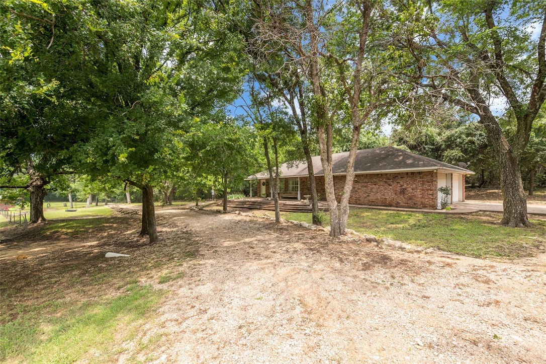 3787 Cedar Rock Parkway, Crawford, Texas image 45