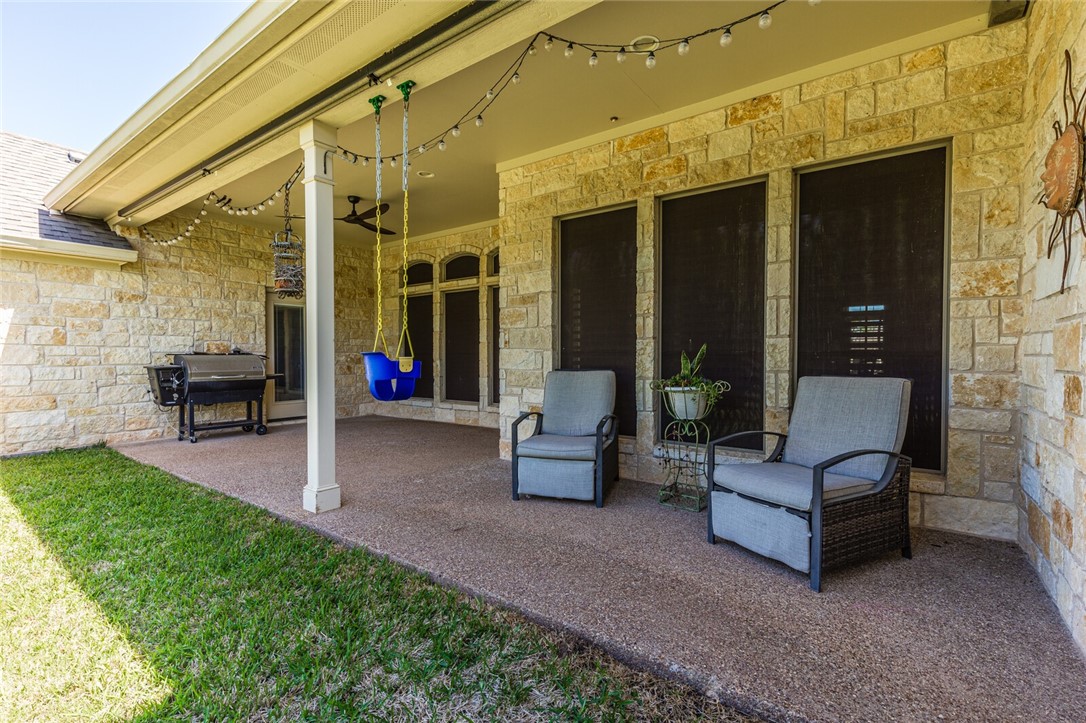 161 Deerfield Lane, Crawford, Texas image 13