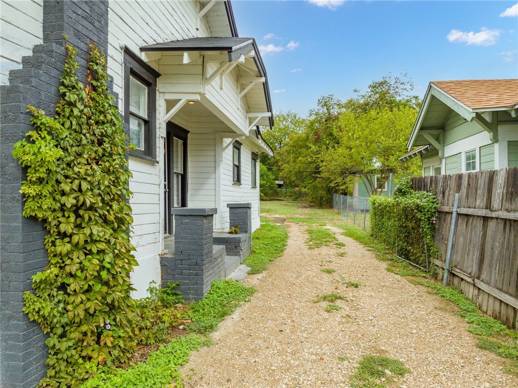 2111 Homan Avenue, Waco, Texas image 5