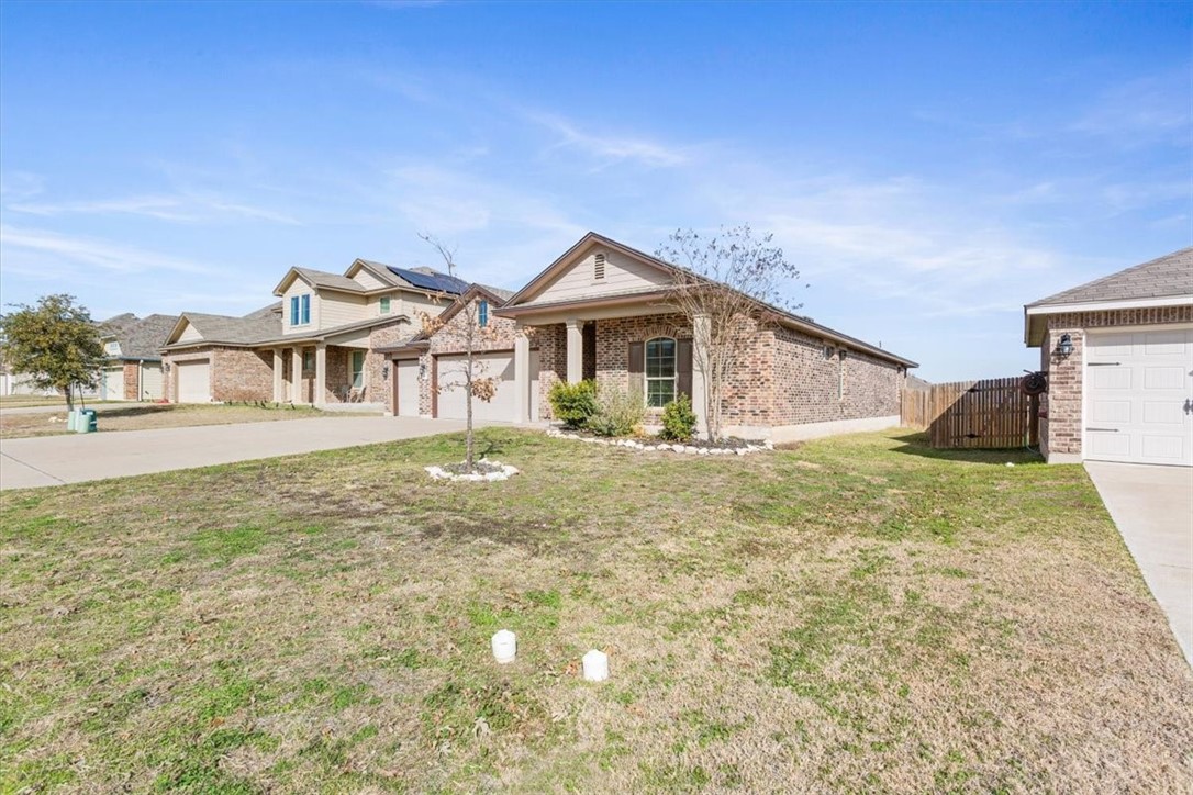 2820 Keathley Drive, Lorena, Texas image 3