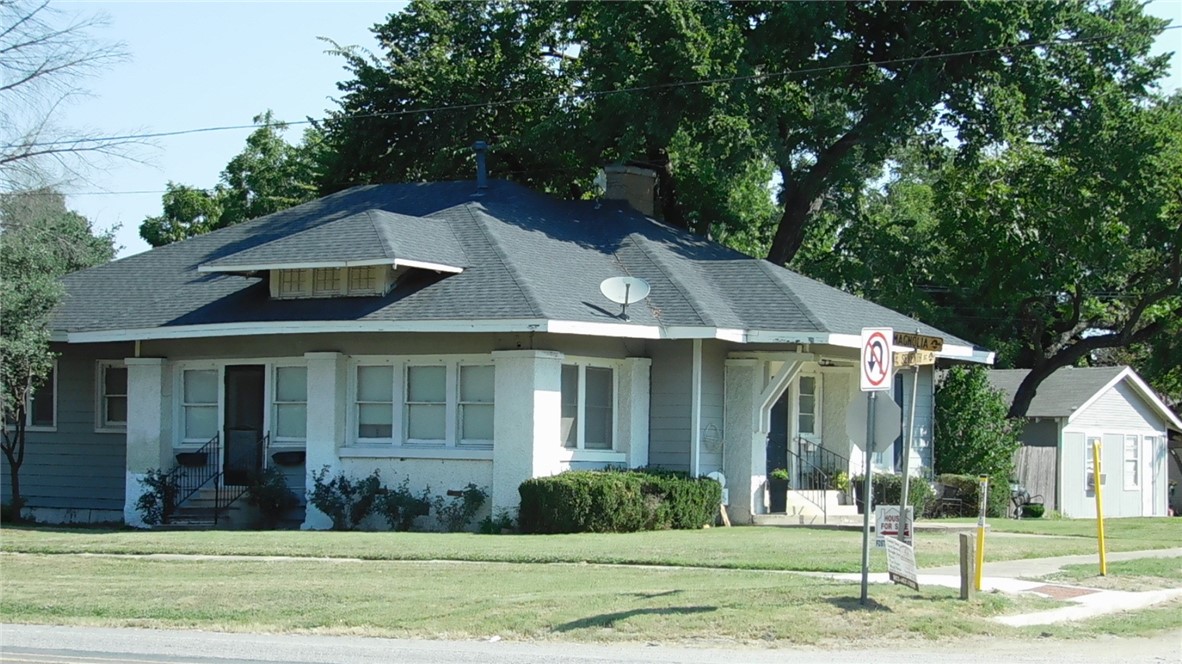 101 NE 7th Street, Hubbard, Texas image 4