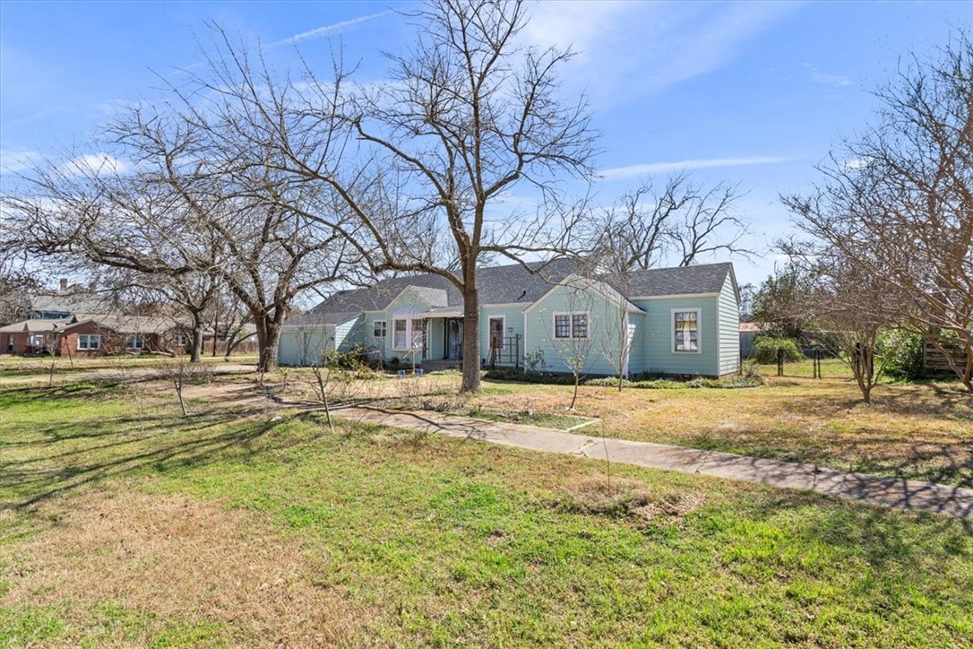 301 Estelle Rice Road, Moody, Texas image 3