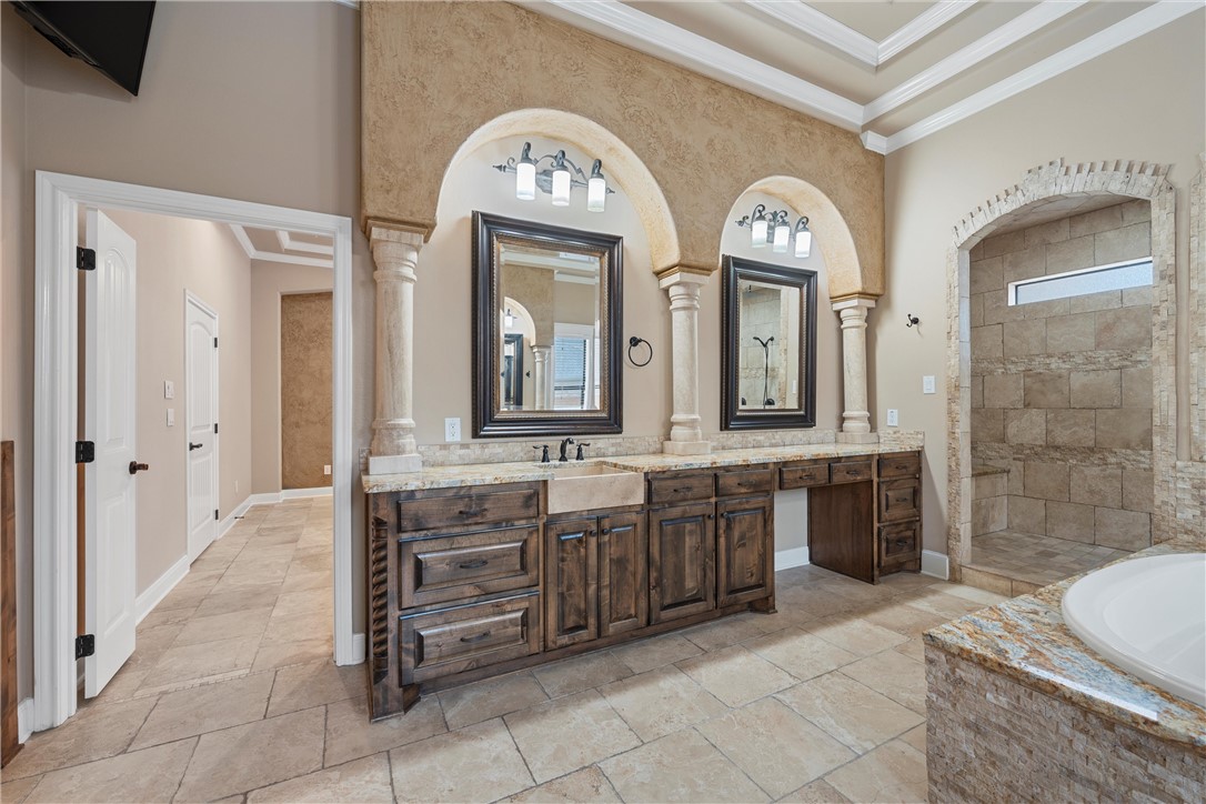 8460 Spicewood Springs Road, China Spring, Texas image 32