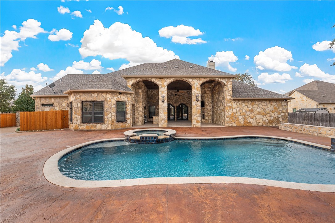 8460 Spicewood Springs Road, China Spring, Texas image 46