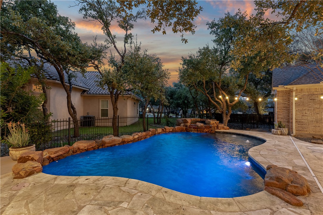 105 S Mcbrayer Street, Lorena, Texas image 34