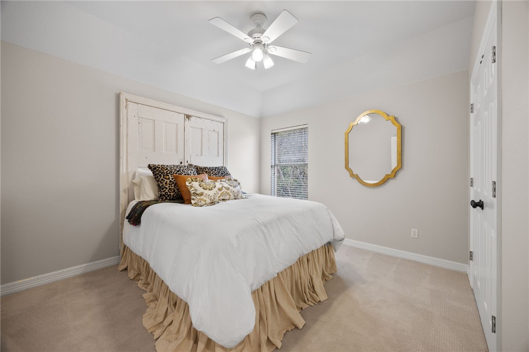 105 S Mcbrayer Street, Lorena, Texas image 25