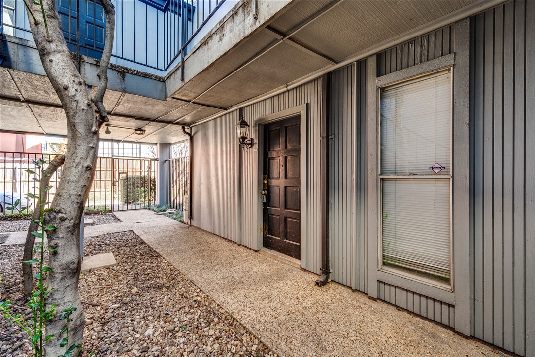4020 Holland Avenue #101, Dallas, Texas image 1