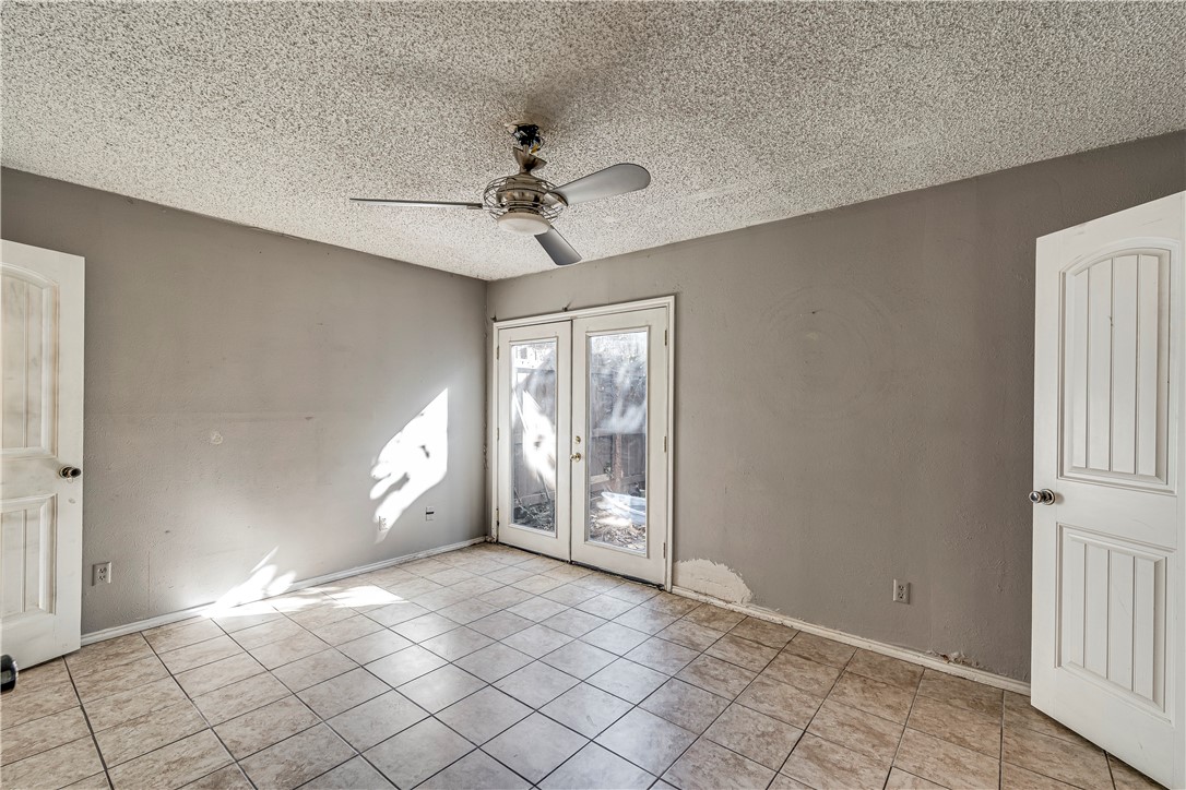 4020 Holland Avenue #101, Dallas, Texas image 15