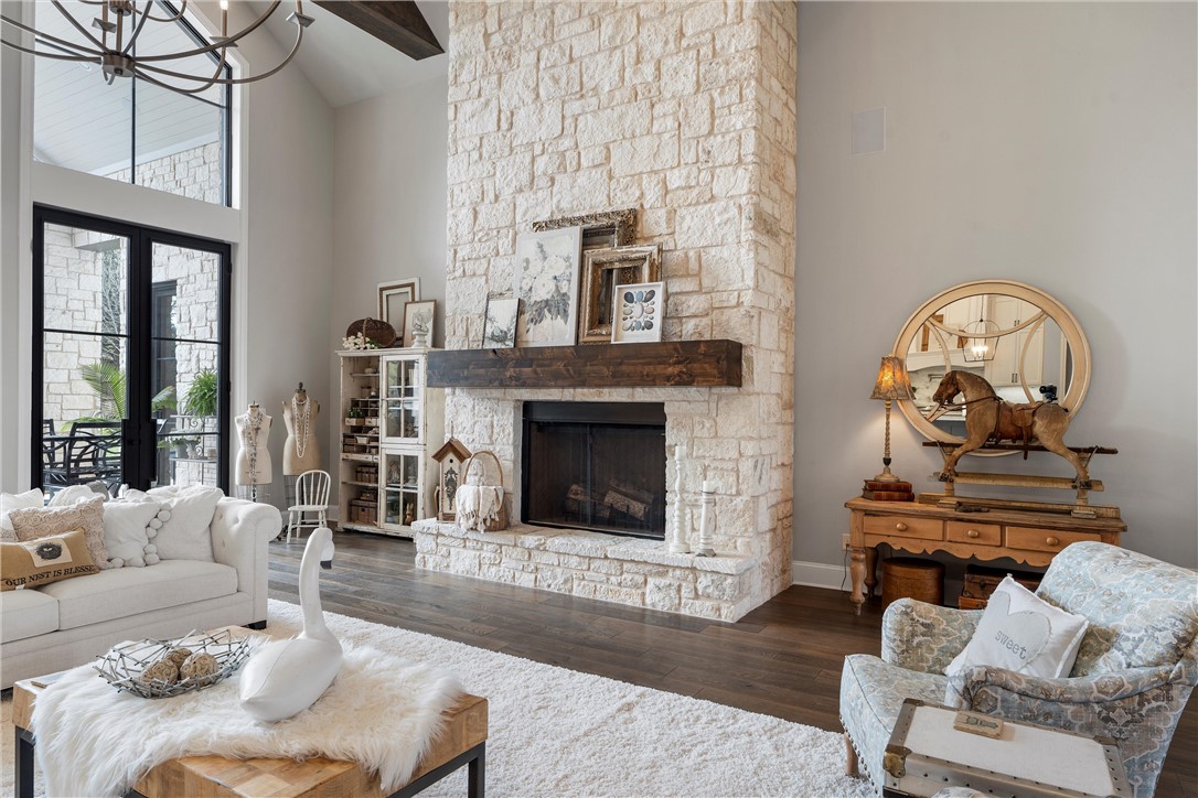 9010 Canyon Trail, McGregor, Texas image 18
