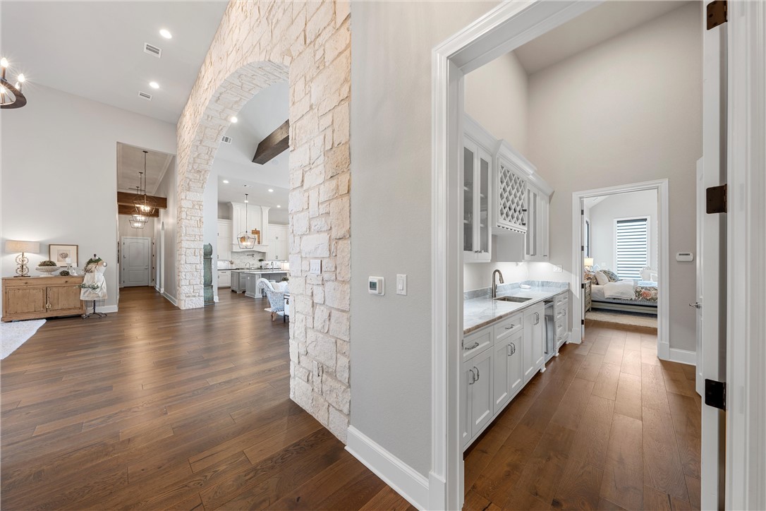 9010 Canyon Trail, McGregor, Texas image 30