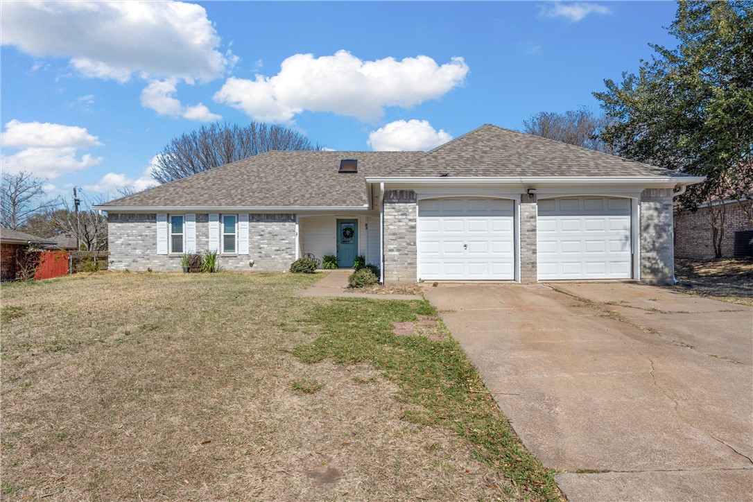 83 Delmore Drive, Hillsboro, Texas image 2