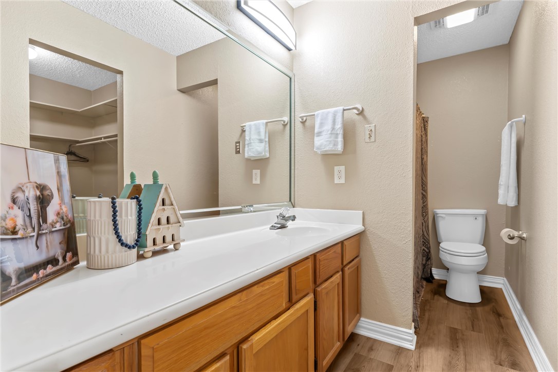 83 Delmore Drive, Hillsboro, Texas image 18