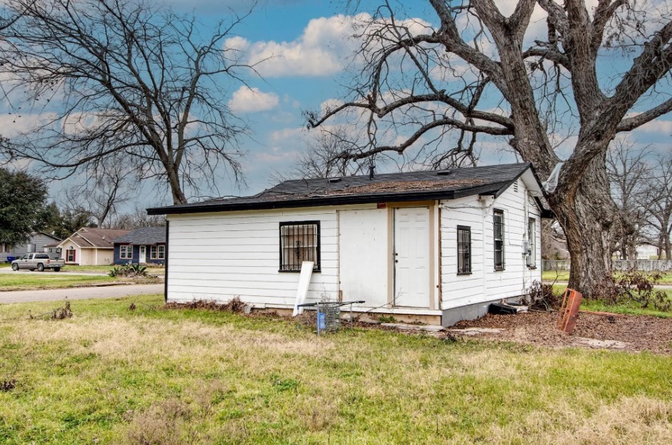 1001 Calhoun Avenue, Waco, Texas image 6