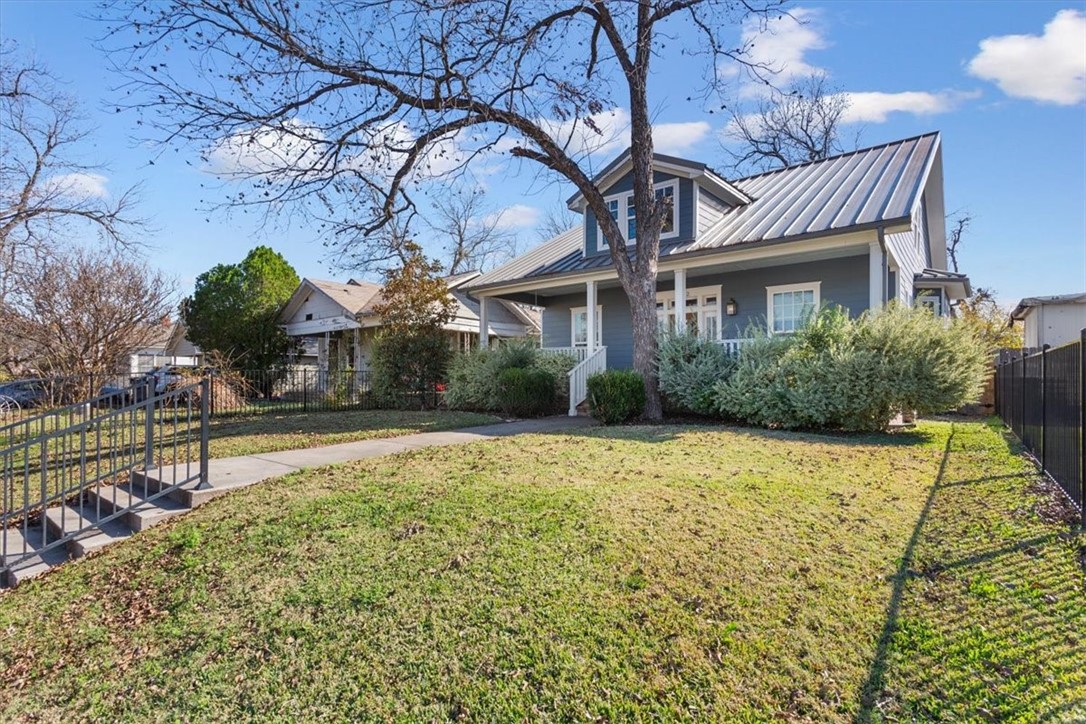 1902 Alexander Avenue, Waco, Texas image 4