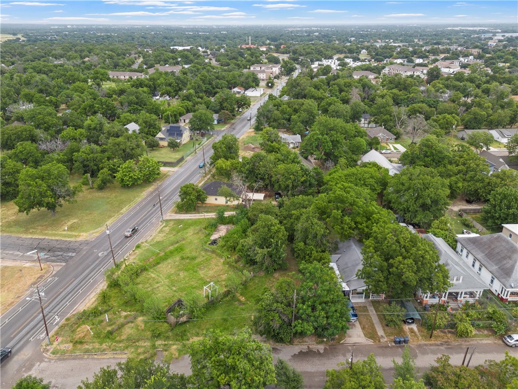 1407 N 12th Street, Waco, Texas image 1