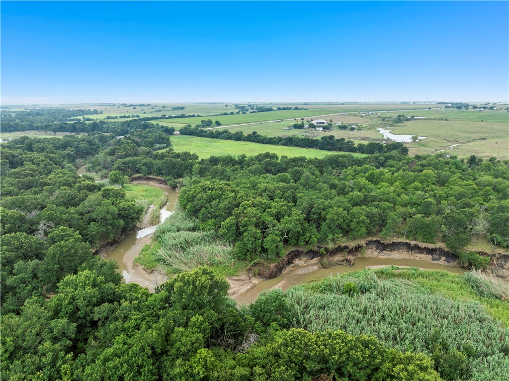 5243 Fm 2114, Abbott, Texas image 9