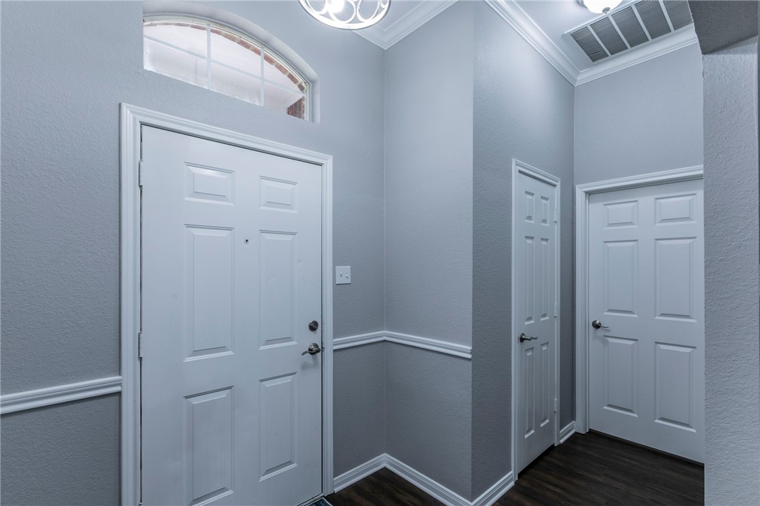 917 Crested Butte Drive, Hewitt, Texas image 23