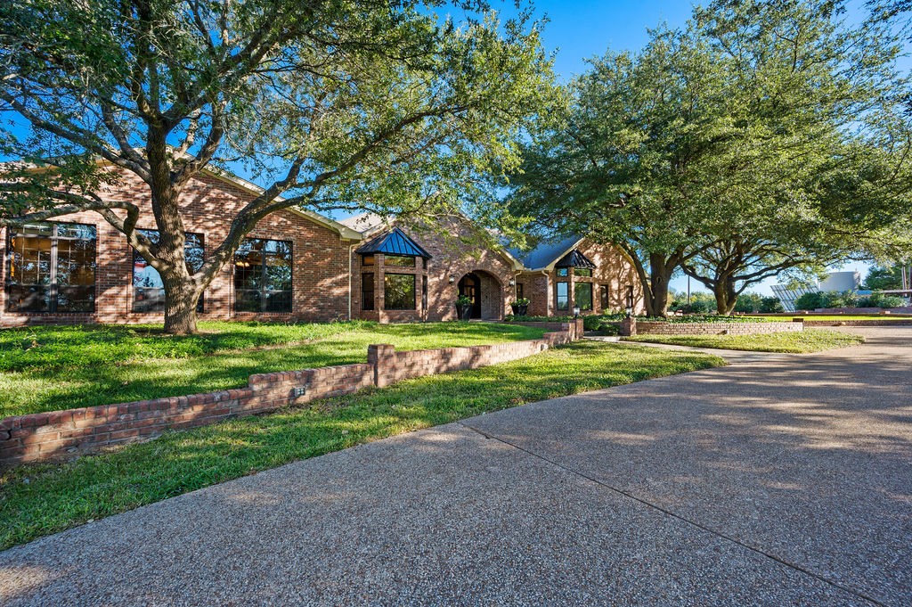 2313 Country Spring Road, Lorena, Texas image 16