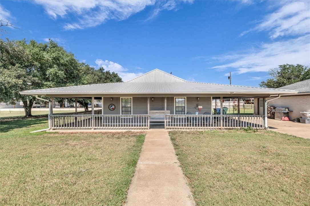 5777 Old Lorena Road, Lorena, Texas image 1