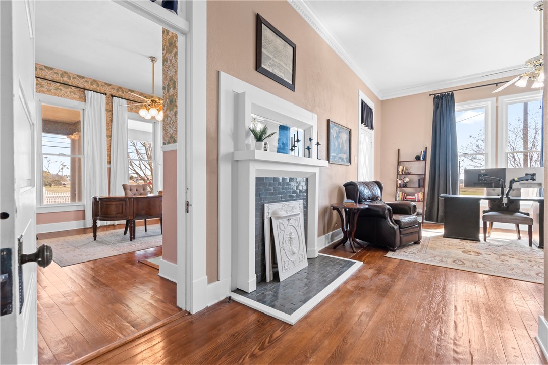 406 S Bordon Street, Lorena, Texas image 21