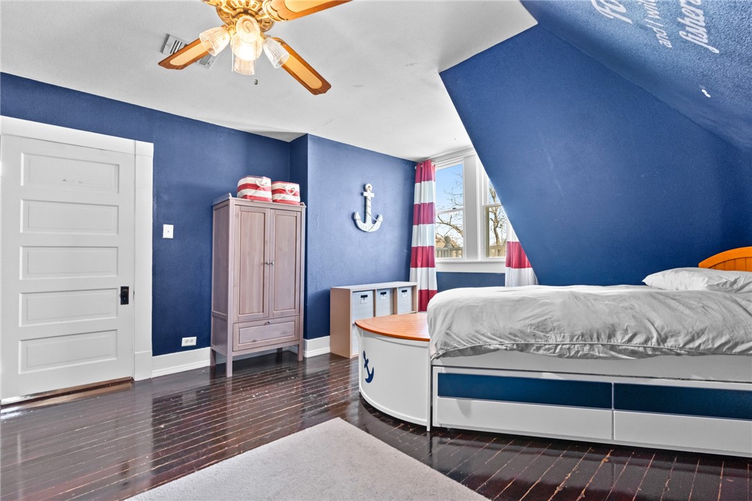 406 S Bordon Street, Lorena, Texas image 32