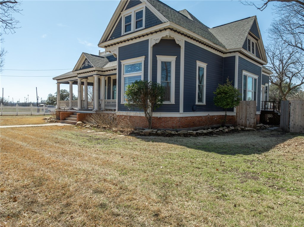 406 S Bordon Street, Lorena, Texas image 44