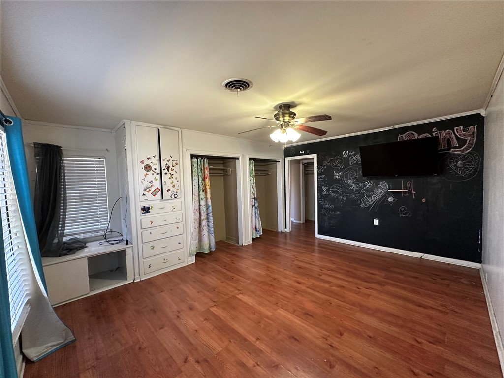 1120 Tamarisk Drive, Mexia, Texas image 32