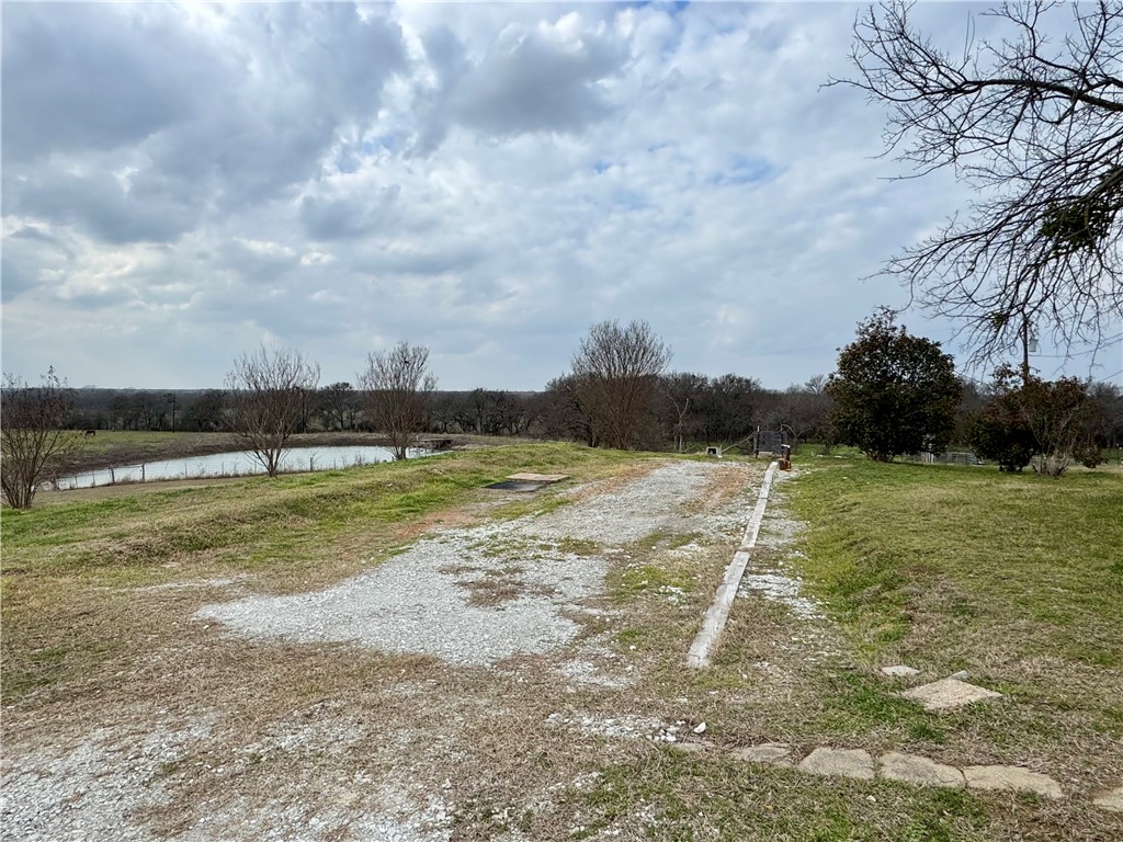 1430 Bays Road, Axtell, Texas image 13