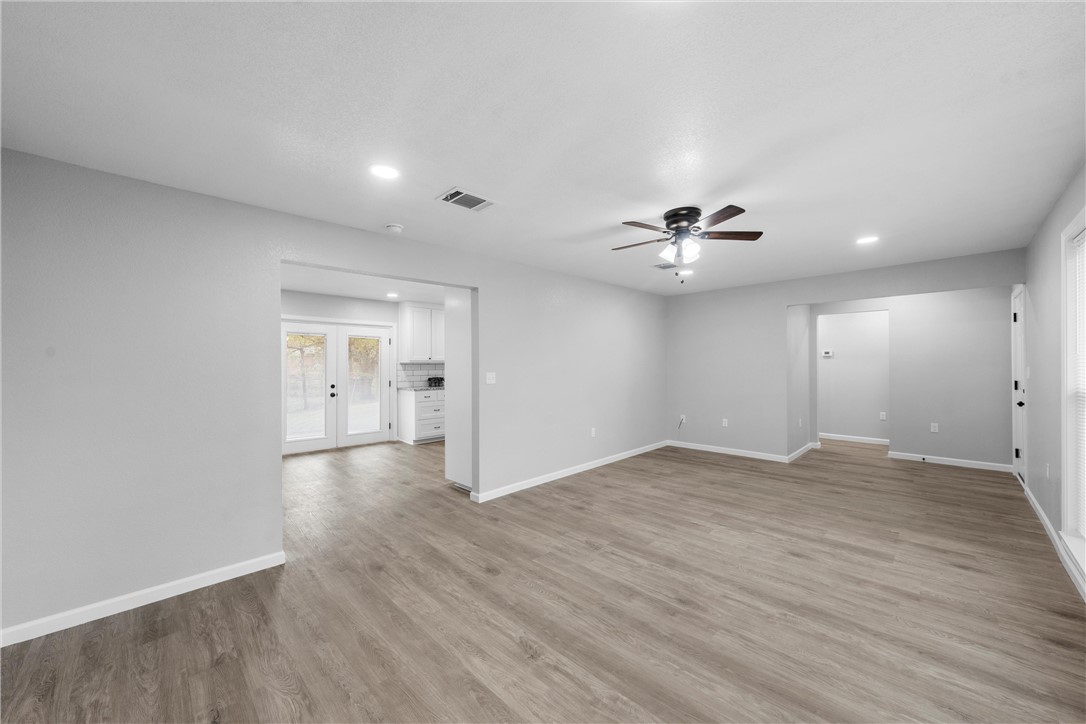 1225 Meadowbrook Road, Waco, Texas image 5