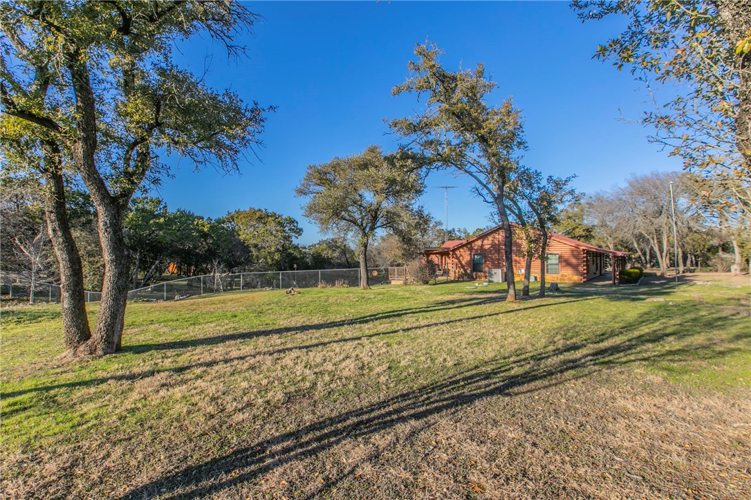 2535 Garrett Lane, China Spring, Texas image 32