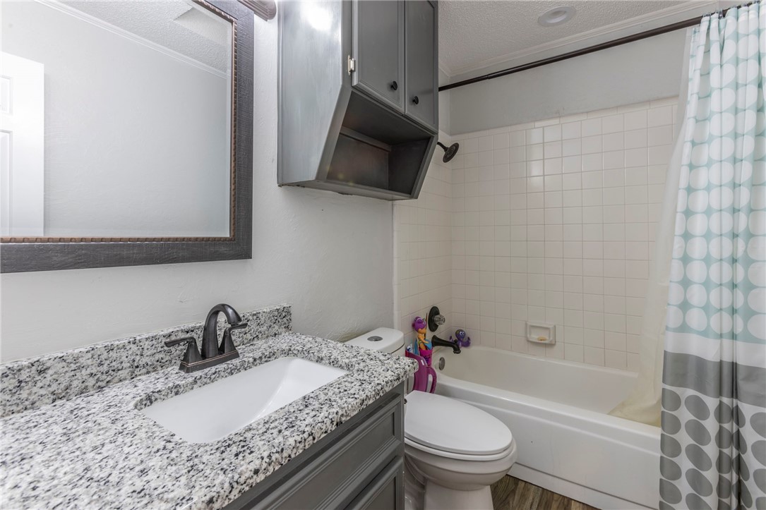 240 Cross Country Drive, Hewitt, Texas image 16