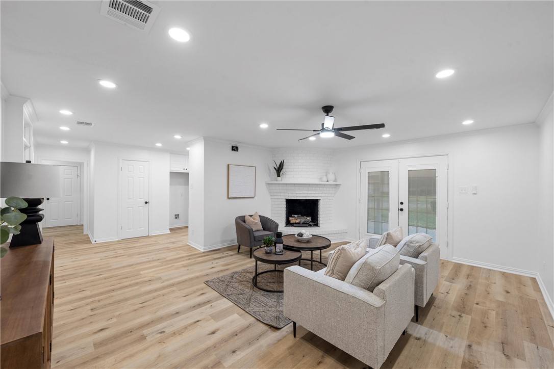 5305 Lake Highlands Drive, Waco, Texas image 8