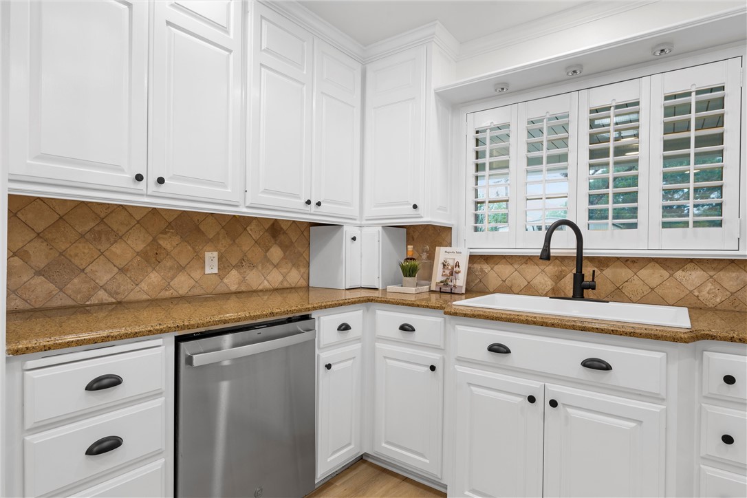 5305 Lake Highlands Drive, Waco, Texas image 15