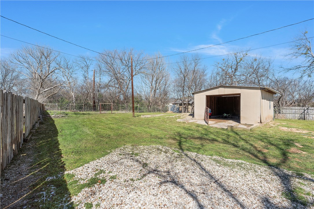 738 Randy Drive, Woodway, Texas image 23