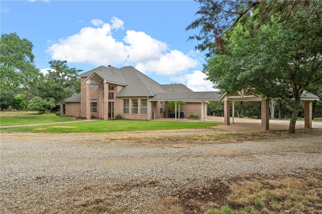 1081 Bosque Ridge Road, Crawford, Texas image 4