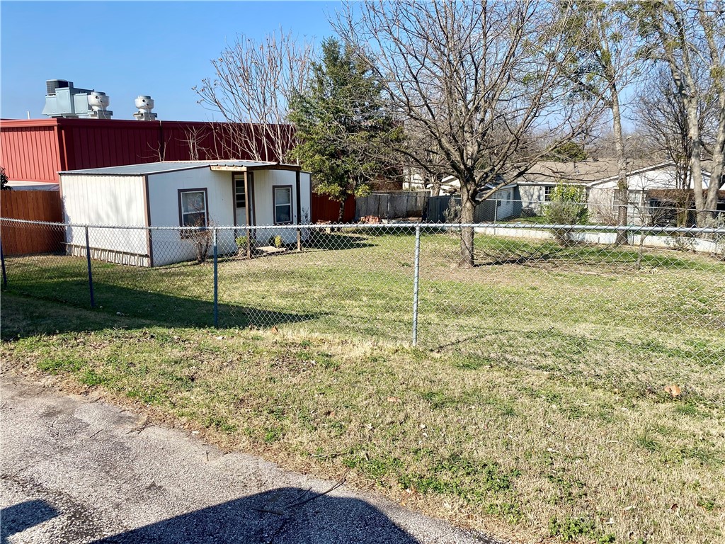 901 Avenue D, Valley Mills, Texas image 9