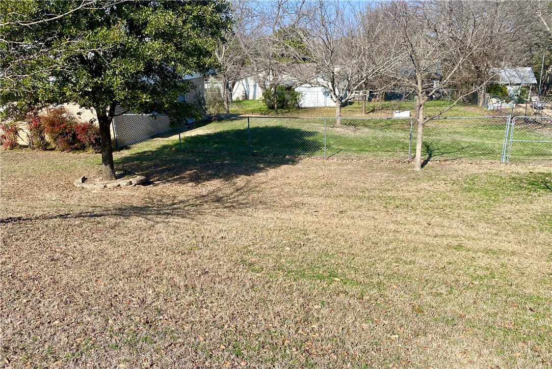 901 Avenue D, Valley Mills, Texas image 12