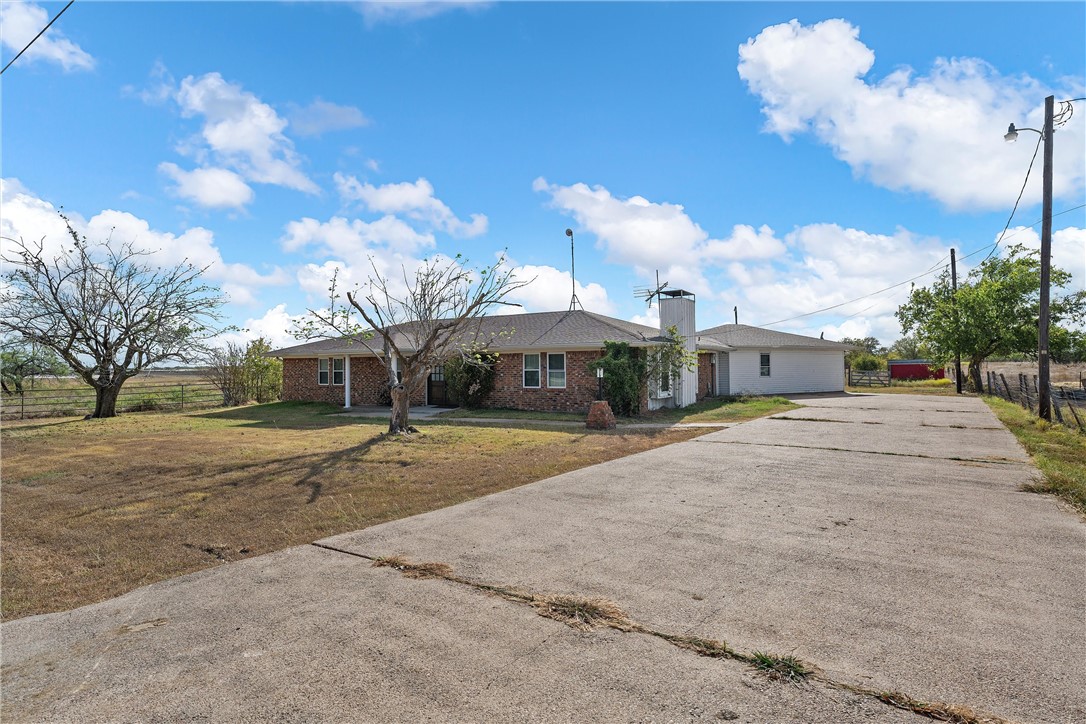 465 Heritage Parkway, Axtell, Texas image 5