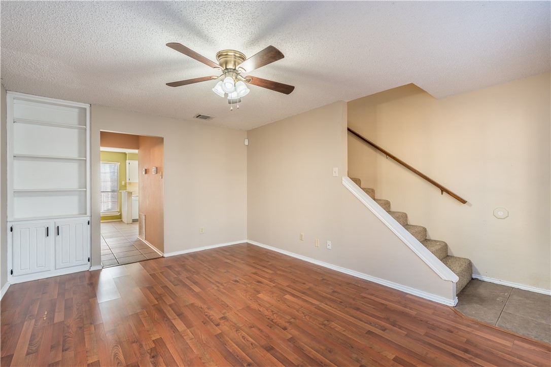 1355 S 11th Street, Waco, Texas image 4