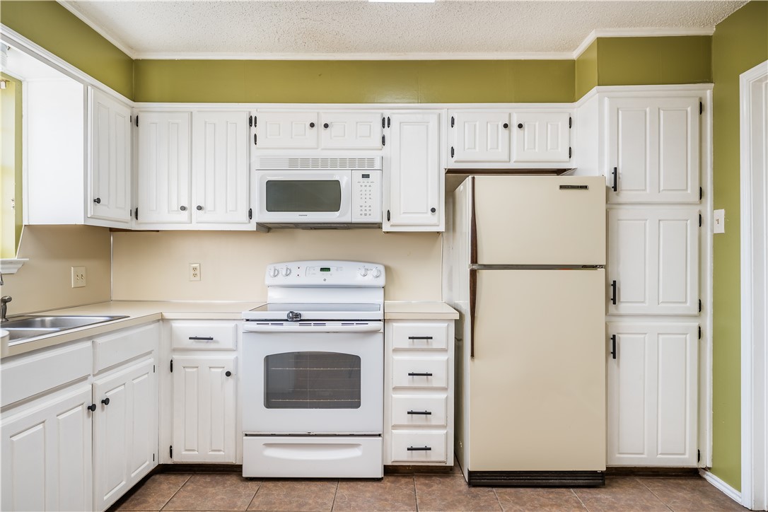 1355 S 11th Street, Waco, Texas image 7