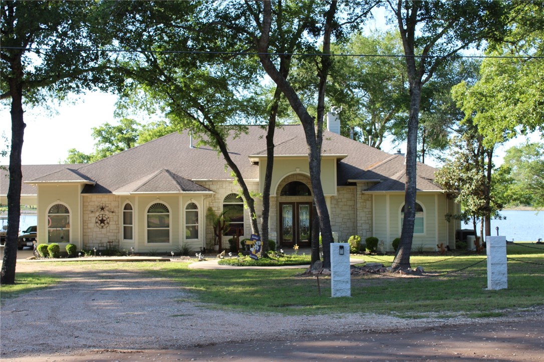 405 Lcr 737, Thornton, Texas image 14