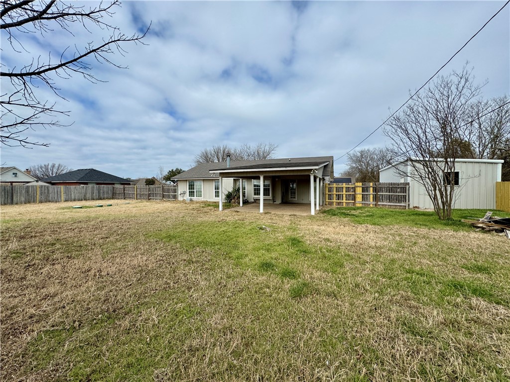 224 Quail Run Drive, Woodway, Texas image 13