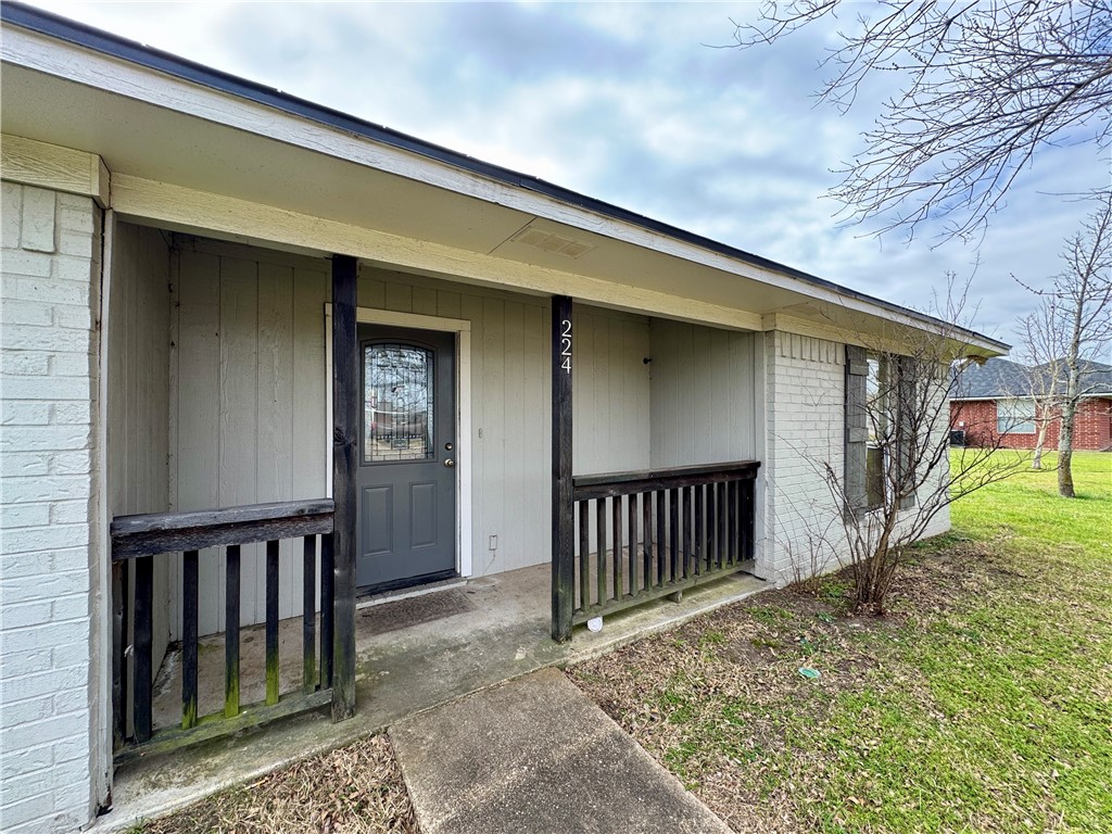 224 Quail Run Drive, Woodway, Texas image 2